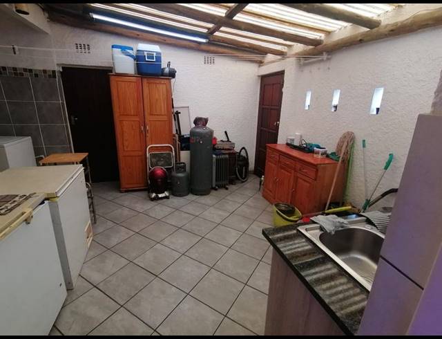 3 BEDROOM HOUSE FOR SALE IN FARRARMERE